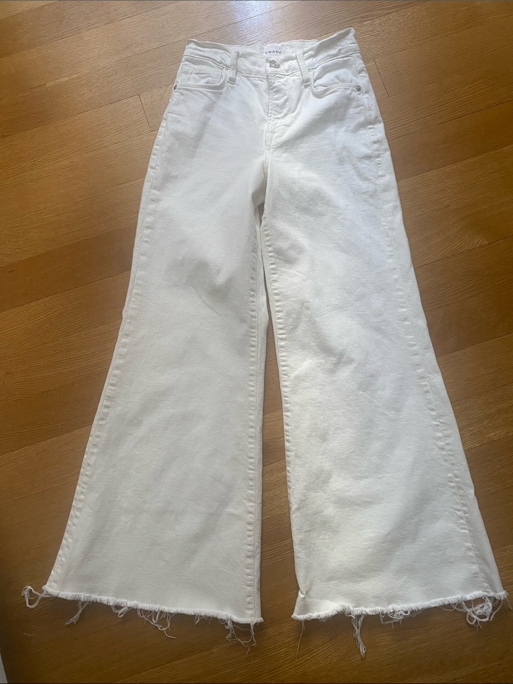 Frame Denim White Wide-Leg Frayed Hem Jeans